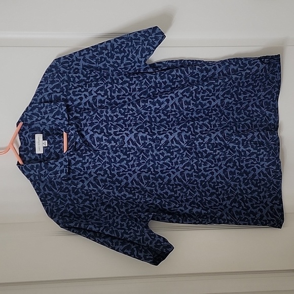 Free Assembly Camp Shirt, London Blue Geo, Size M, EUC. - Picture 1 of 13